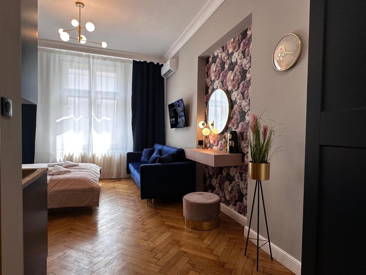 Premium Apartment In Spiski Palace Kraków Eksteriør billede